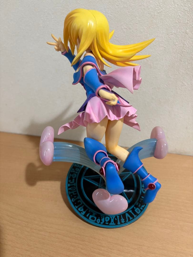 劇場版 コトブキヤ 遊戯王 ブラック・マジシャン・ガール 特典付きクリボー