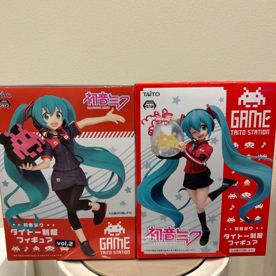 初音ミク タイトー制服フィギュア 2種