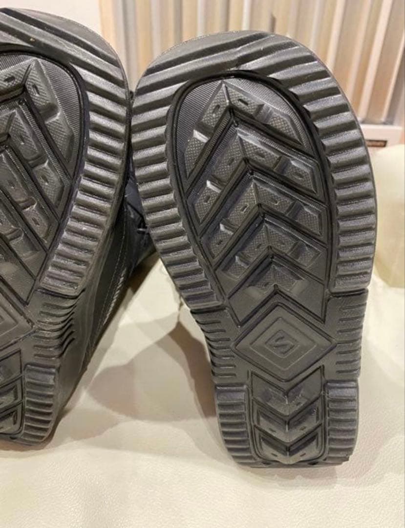 1度のみ使用Salomonサロモン PEARL 23.0cm