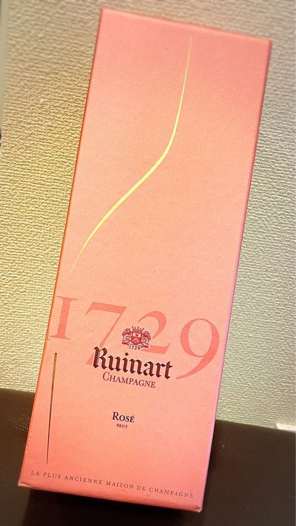Ruinart ロゼ シャンパン 750ml ギフトボックス付き