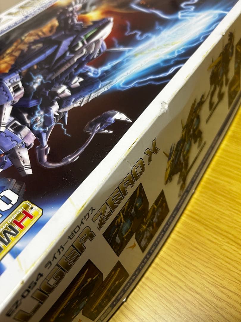 ゾイド　ライガーゼロイクス　HMM 1/72 プラモデル