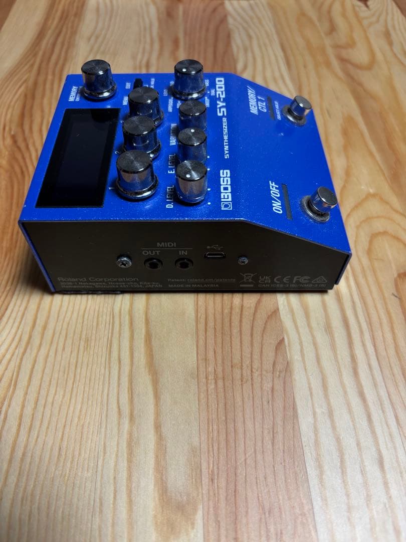 BOSS SY-200 シンセサイザーエフェクター
