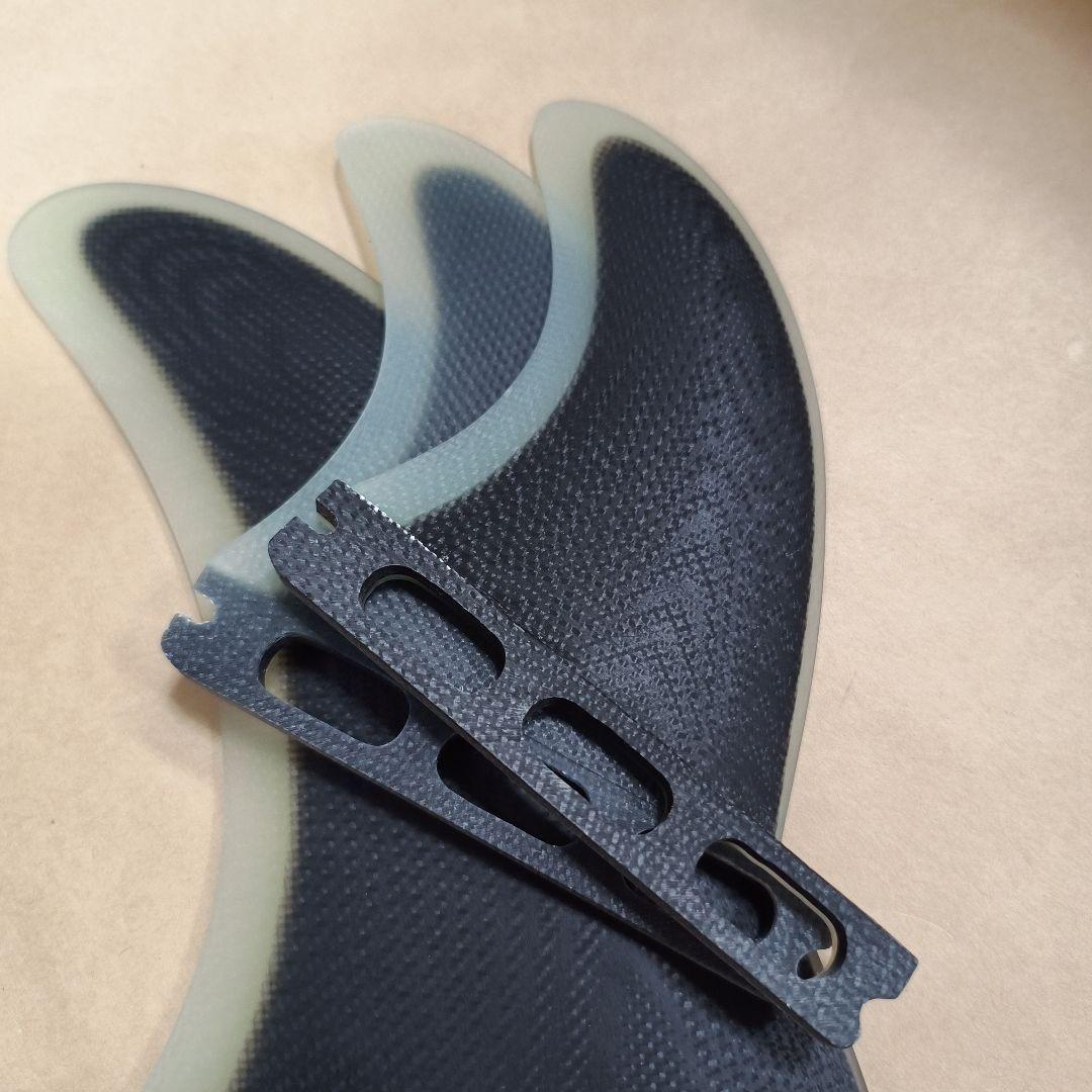 6,7インチ シングルスタビ　フューチャーフィン対応　ファイバーグラス製