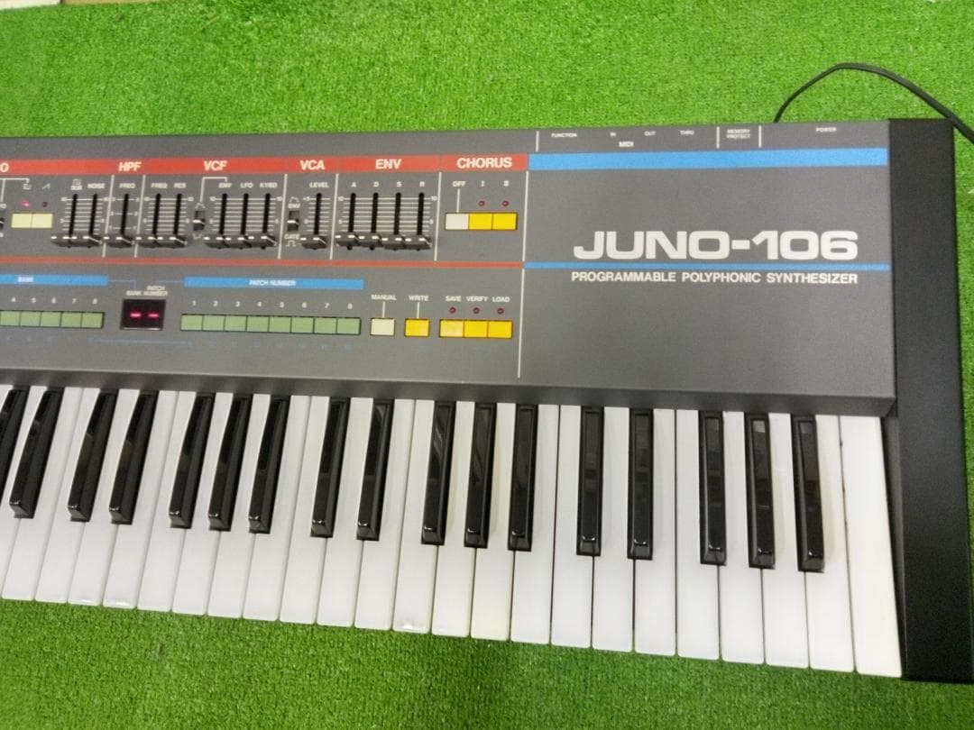 Roland JUNO-106 　シンセサイザー
