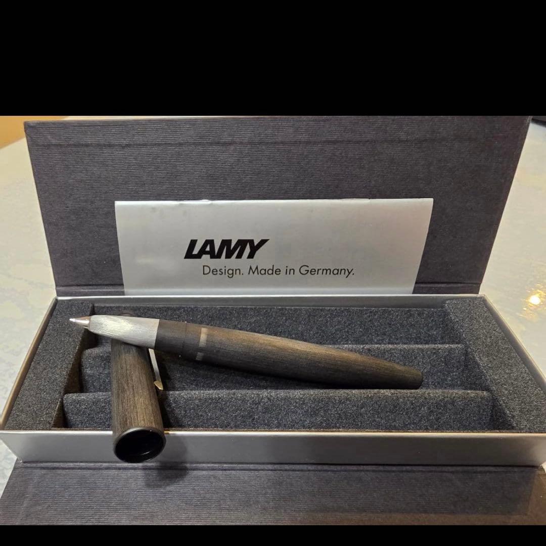 LAMY ラミー2000 万年筆／極美品／刻印あり