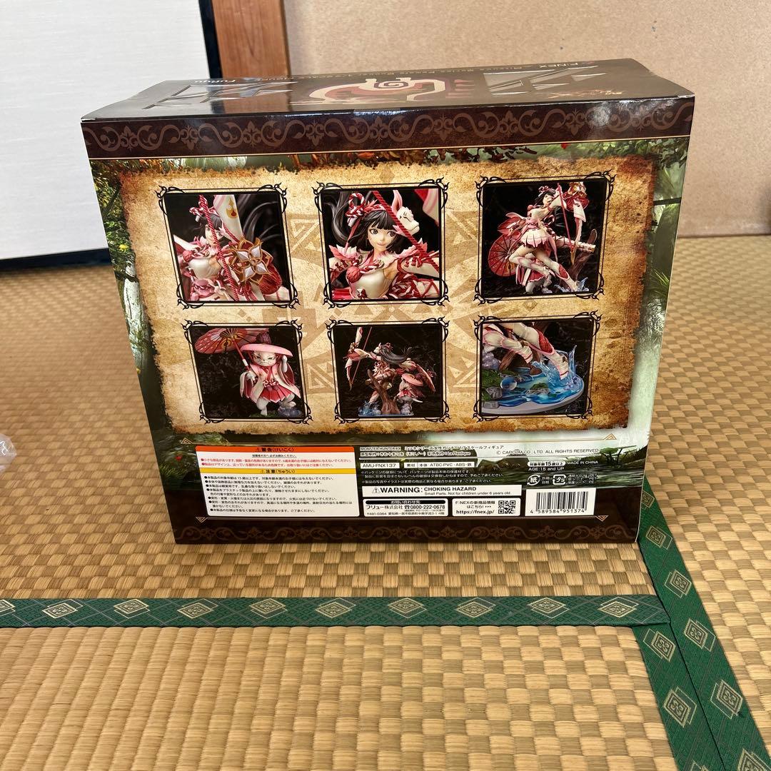 モンスターハンター　ミツネシリーズ　女性ガーナー　フィギュア　FuRyu 未開封