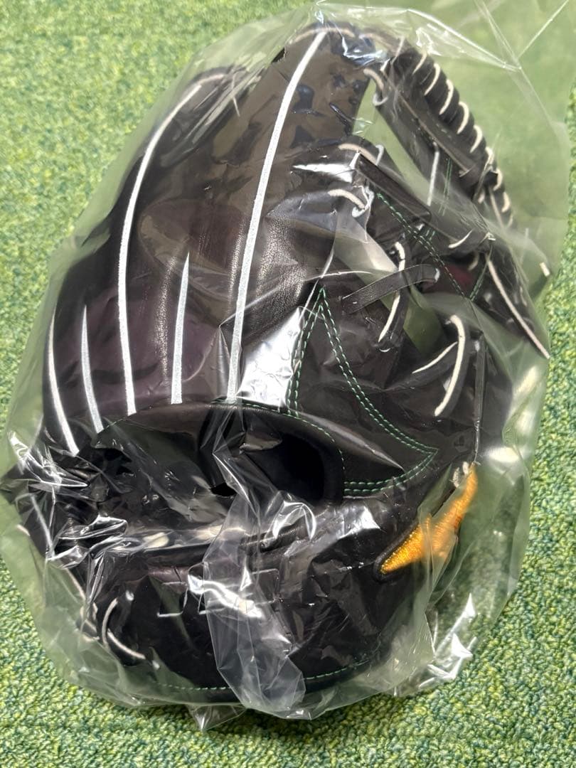 [新品未使用] ミズノプロ 宍粟牛 硬式 内野手用 坂本勇人モデル