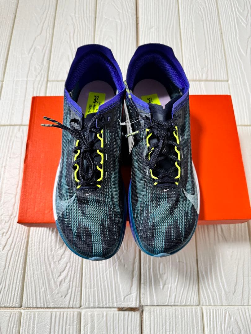 NIKE ストリークフライ2 新品 27.5㌢