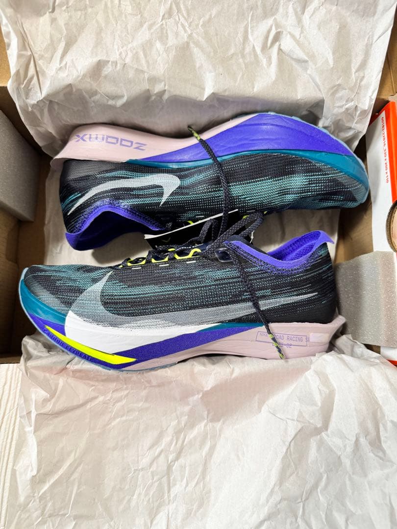 NIKE ストリークフライ2 新品 27.5㌢