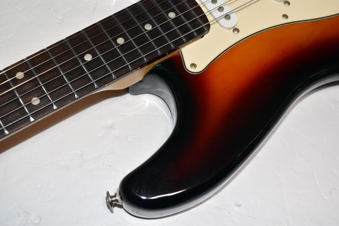 BUSKER'S　Stratocaster　Model