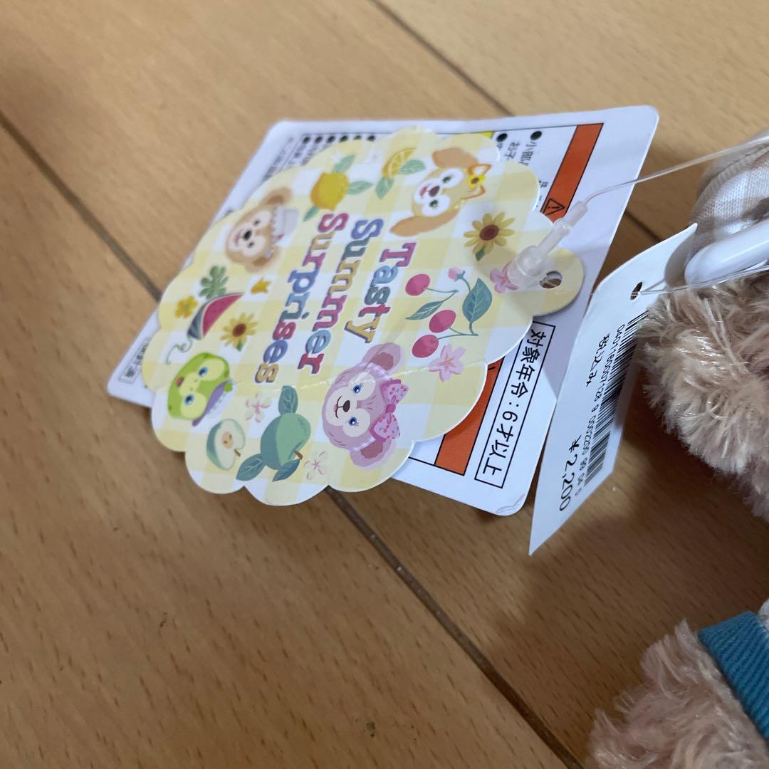 テイスティーサマーサプライズ シェリーメイ　ダッフィー ぬいぐるみバッジ