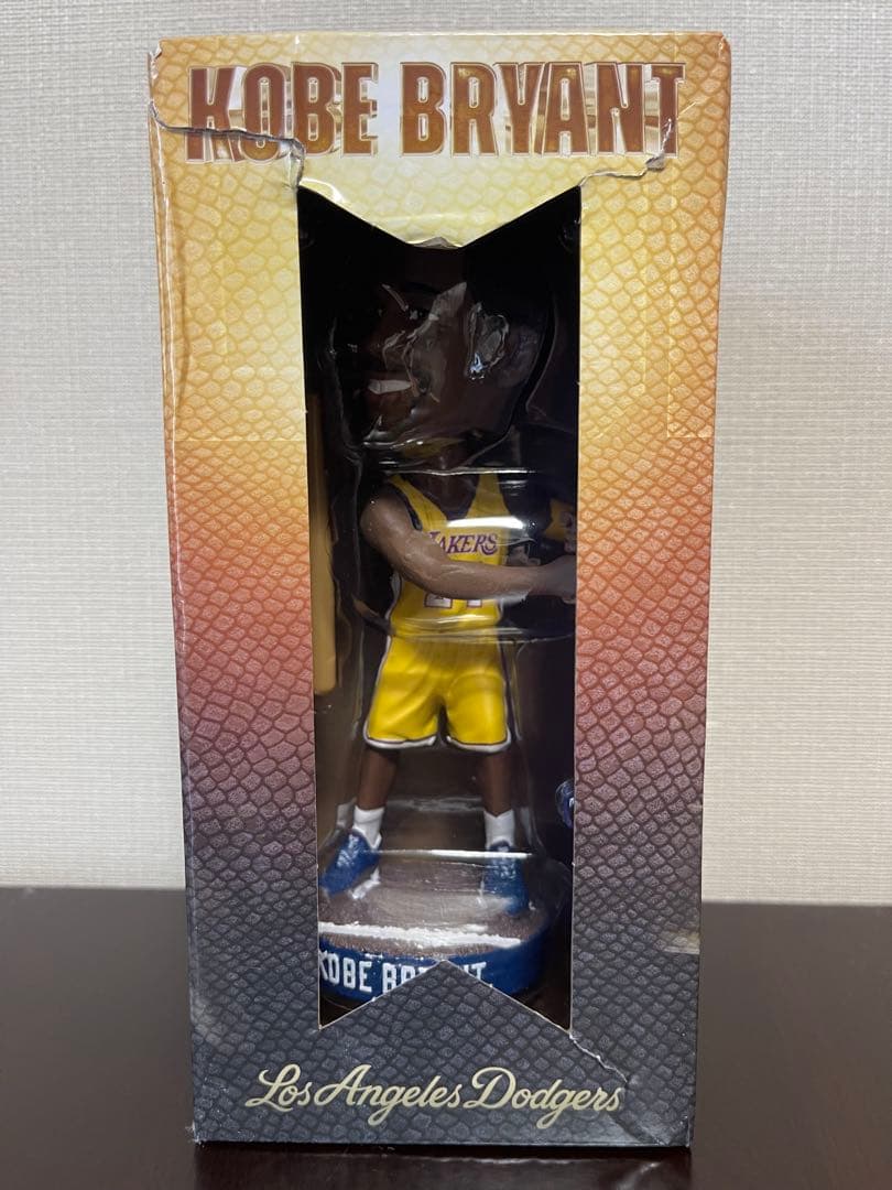 コービーブライアントボブルヘッド Kobe Bryant Bobblehead