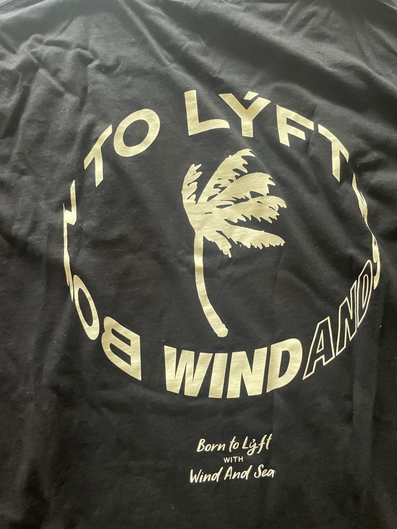Lyft wind and sea コラボ　シャツ