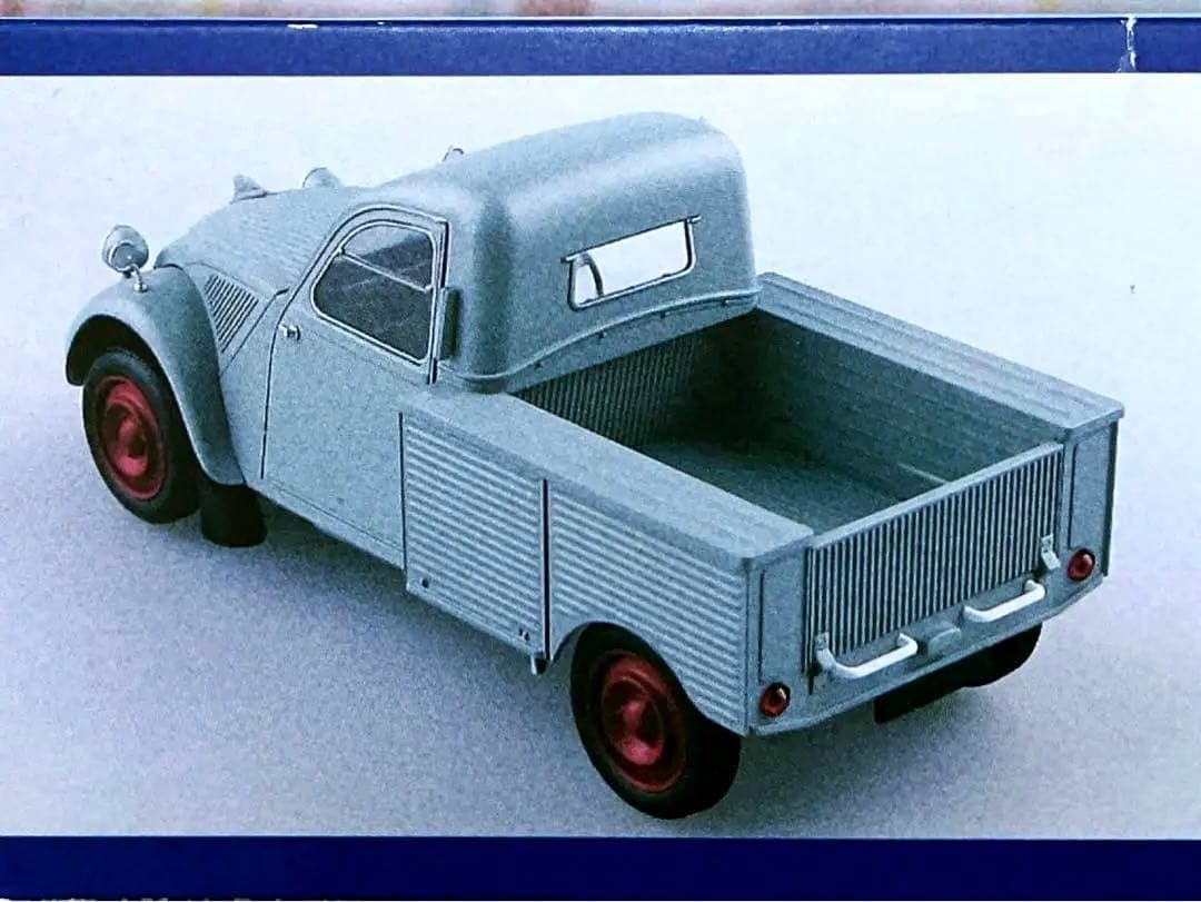 絶版 エブロ 1/24 シトロエン 2CV ピックアップ トラック