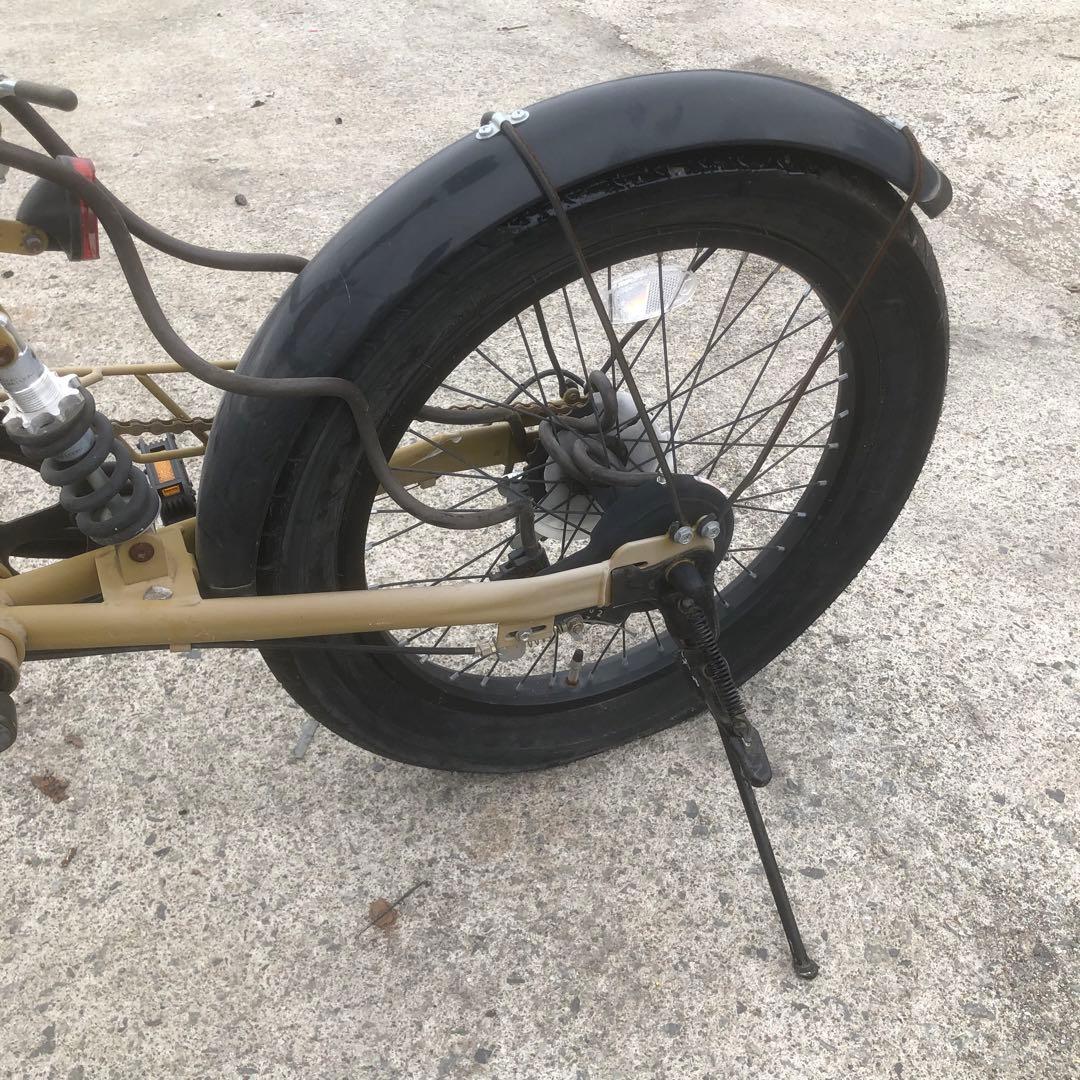 ville ヴィレ 極太タイヤ シマノ6速 りヤサス付き 折り畳み自転車