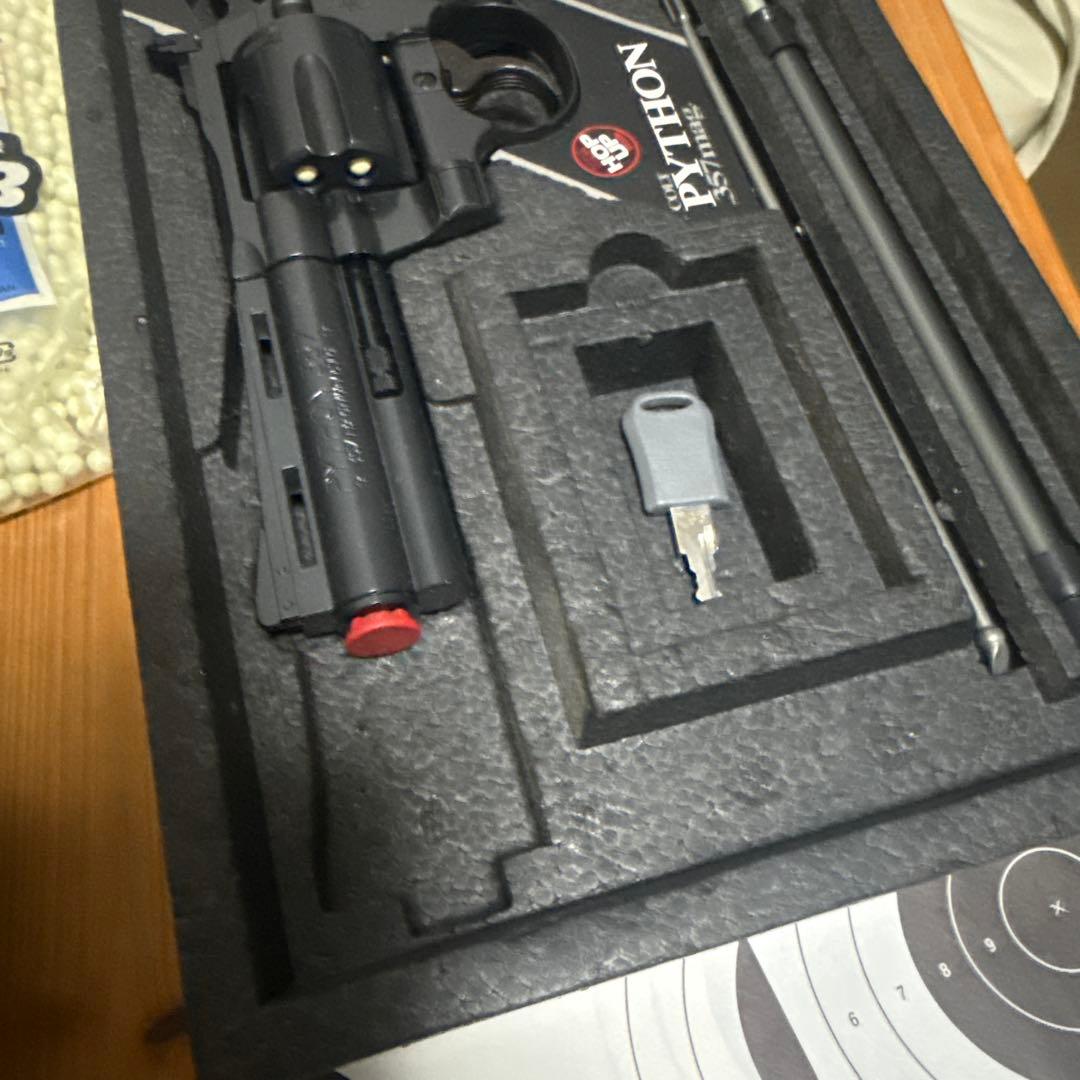 東京マルイ コルト パイソン 4インチ ガスガン