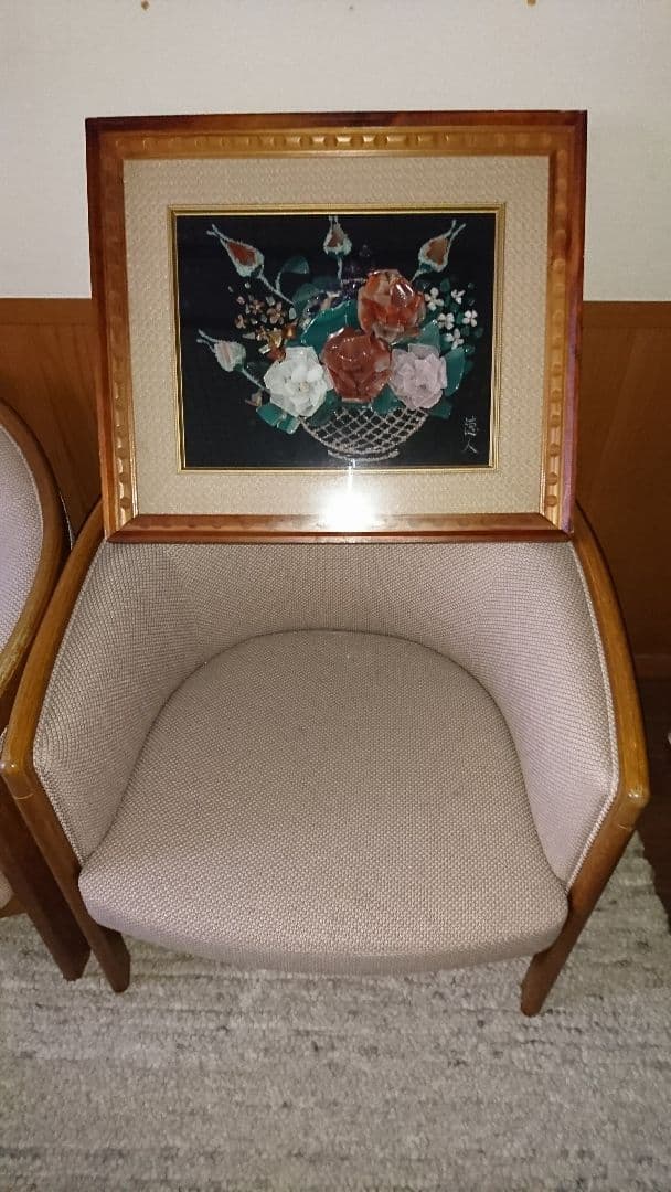 花籠画面。各種石材を画材に。