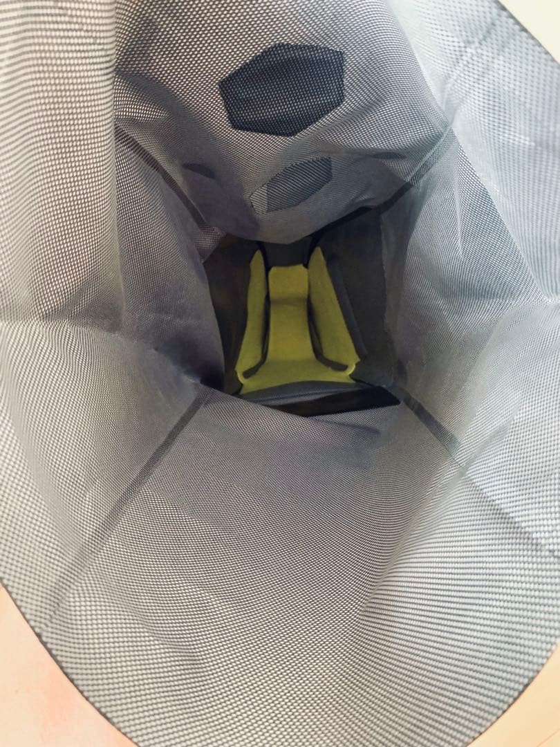 アピデュラ14リットル防水 車体装着サドルバッグ