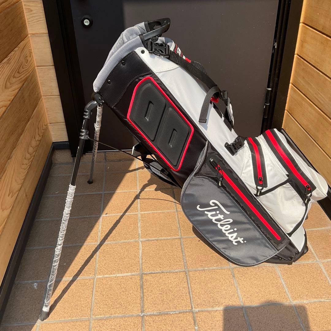 Titleist キャディバッグ スタンド付き グレー/ホワイト/レッド