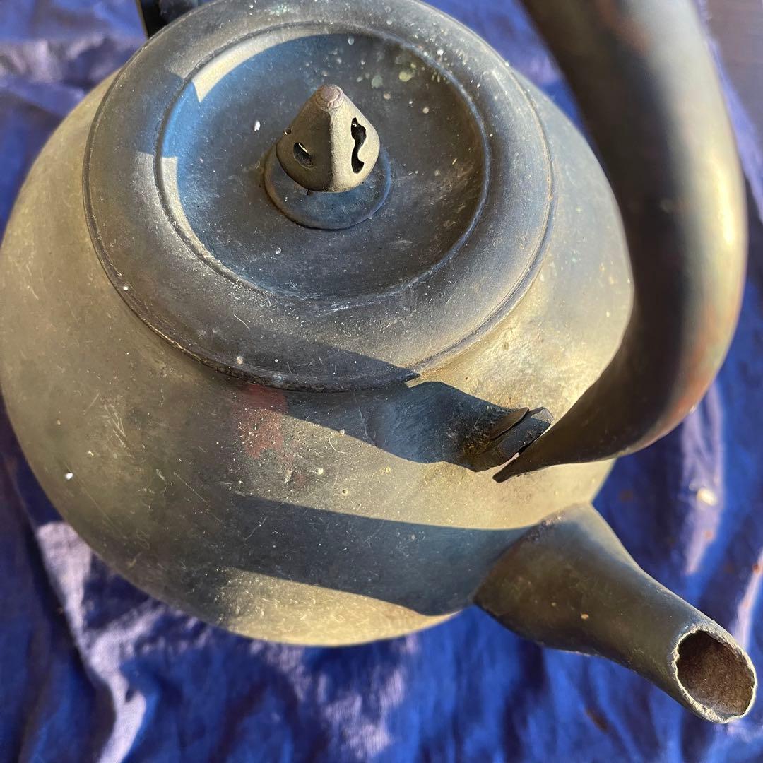 時代物 蔵出し 鉄瓶 鉄製 アンティーク 静かな佇まい 観賞用