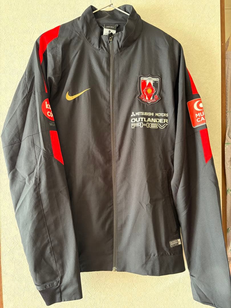 浦和レッズ選手支給品？トレーニングウェア　XLサイズ