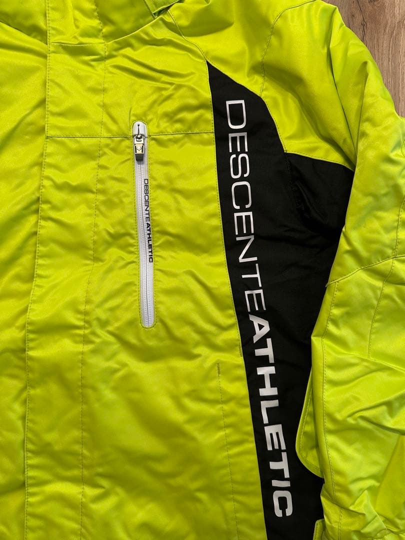 上下セット　デサント スキースノーボードジャケット(M)