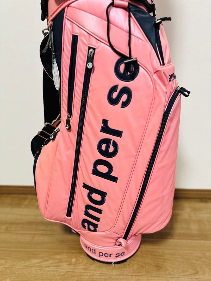 モモちゃん and per se アンパスィゴルフ　キャディバッグ