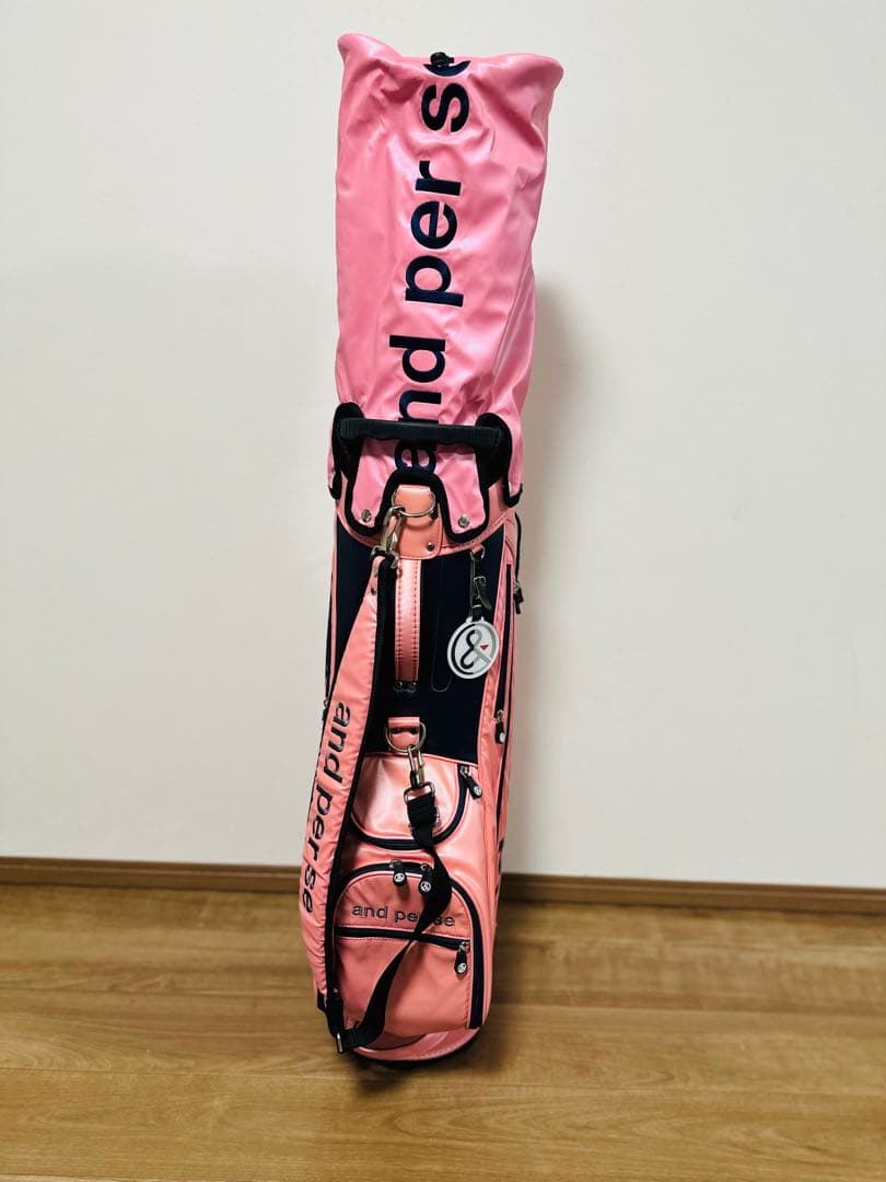 モモちゃん and per se アンパスィゴルフ　キャディバッグ