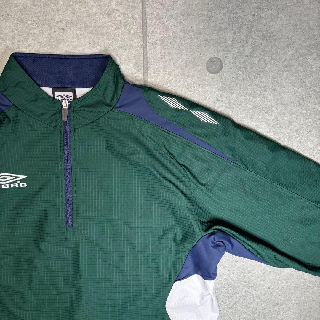 UMBRO　セットアップ　上下　トラックジャケット　ピステ　ハーフジップ　刺繍