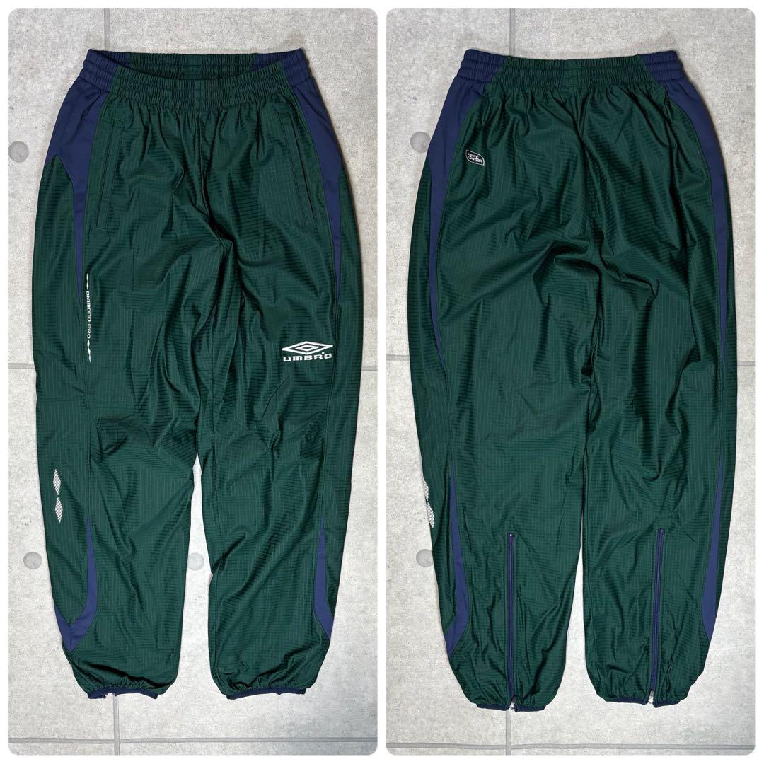 UMBRO　セットアップ　上下　トラックジャケット　ピステ　ハーフジップ　刺繍