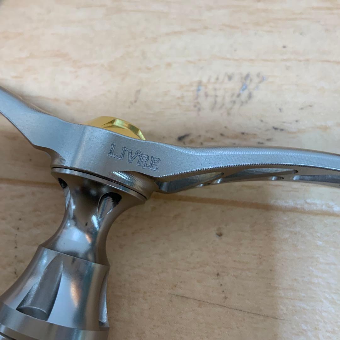 LIVRE ウイングDハンドル　ピッチ98mm フォルテノブ　シマノ用