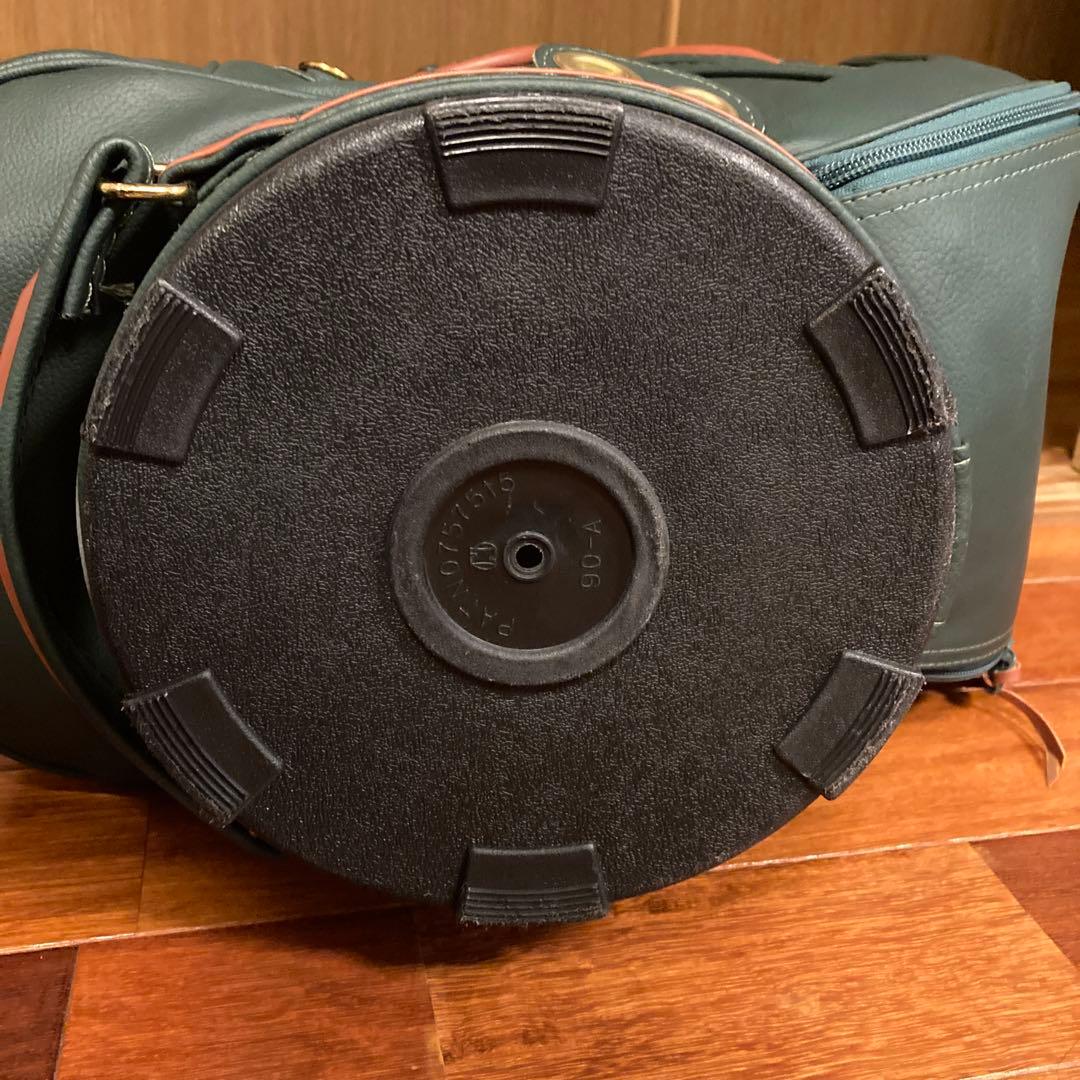 トラサルディ　ゴルフキャディバッグ