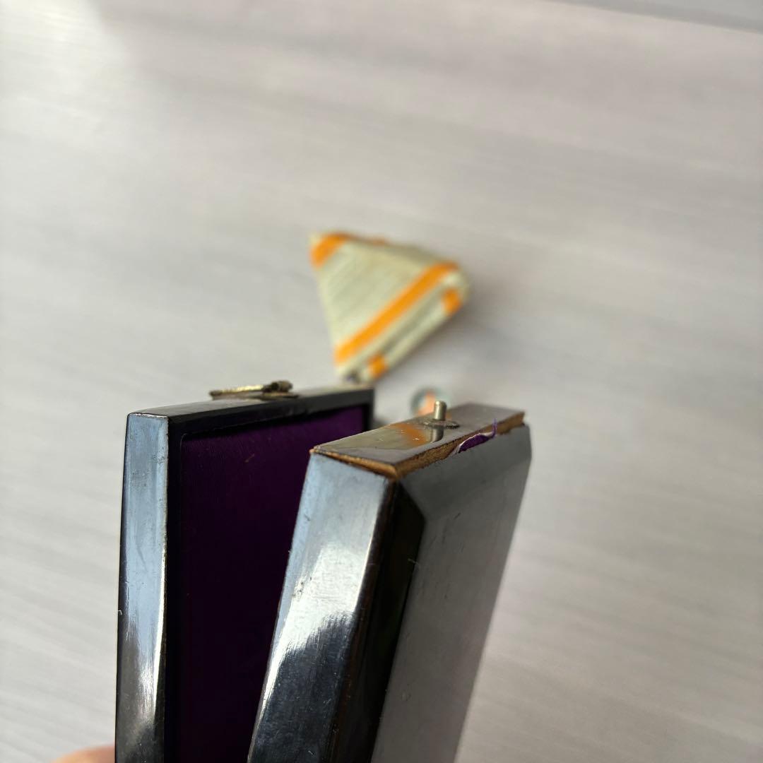 戦争　勲章まとめ売り　記章　傷痍軍人　日本赤十字社　コレクション