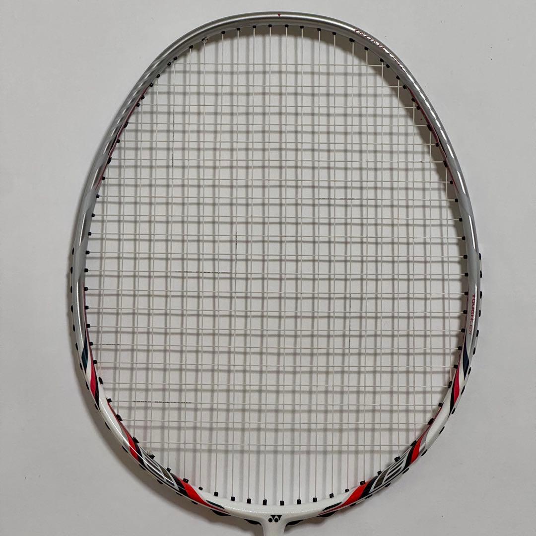 YONEX NANORAY ナノレイ 700FX 4UG5