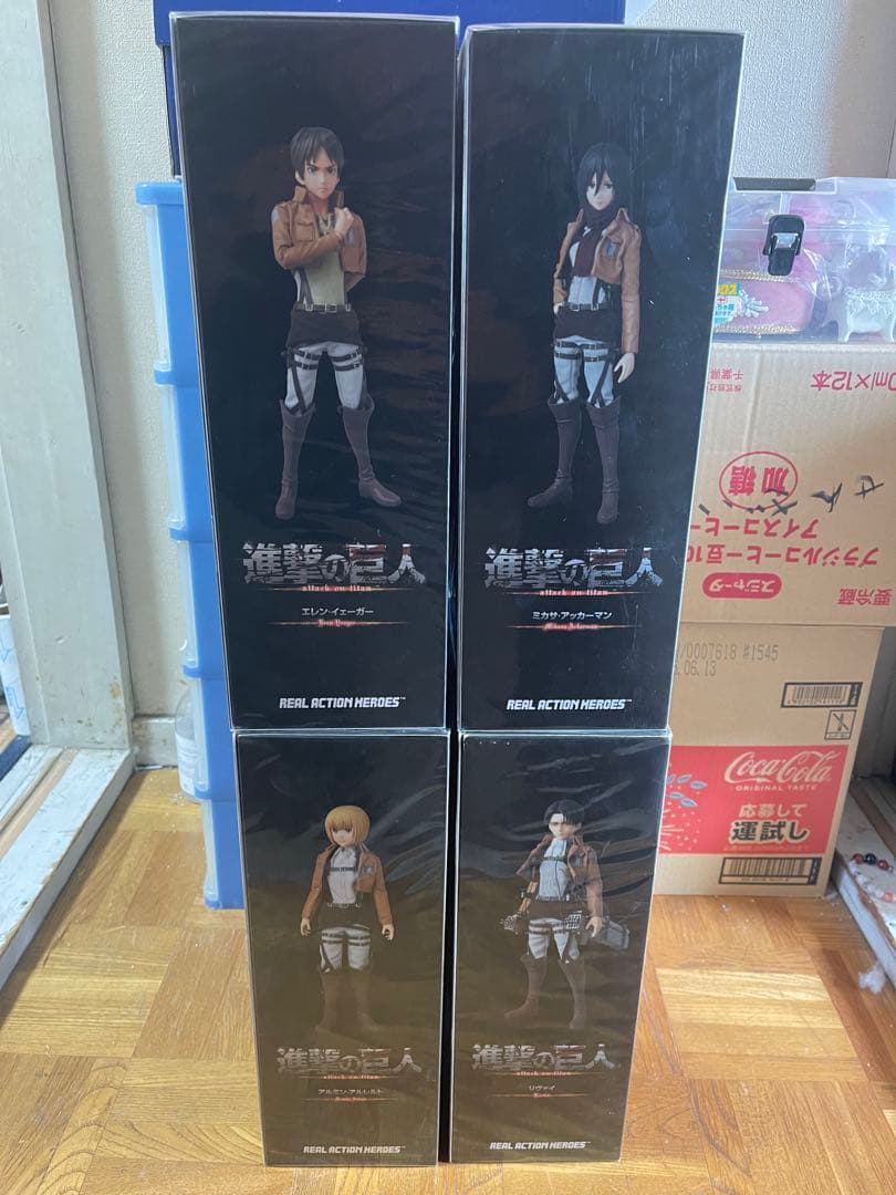 (未開封)進撃の巨人 RAH フィギュアセット