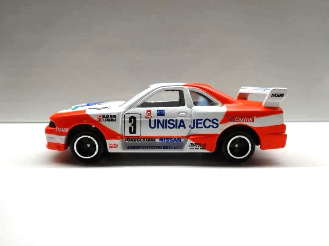 ユニシアジェックススカイライン R33 トミカ オリジナル