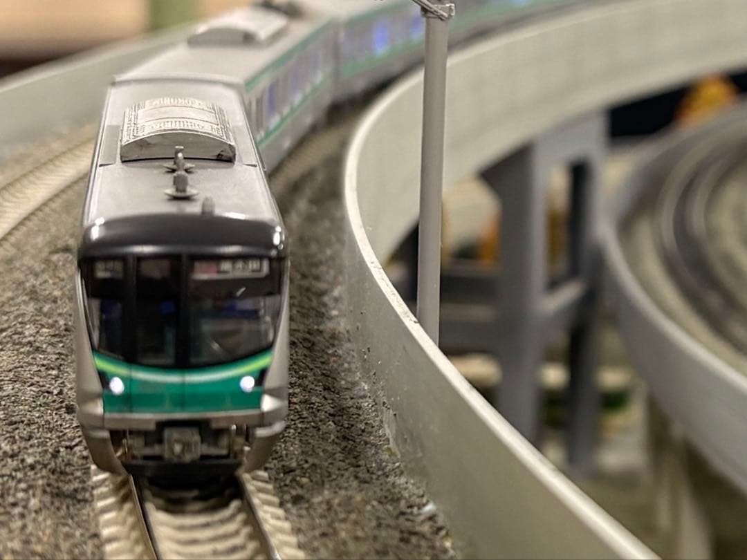 最終セール！千代田線16000系10両フルセット室内灯付き