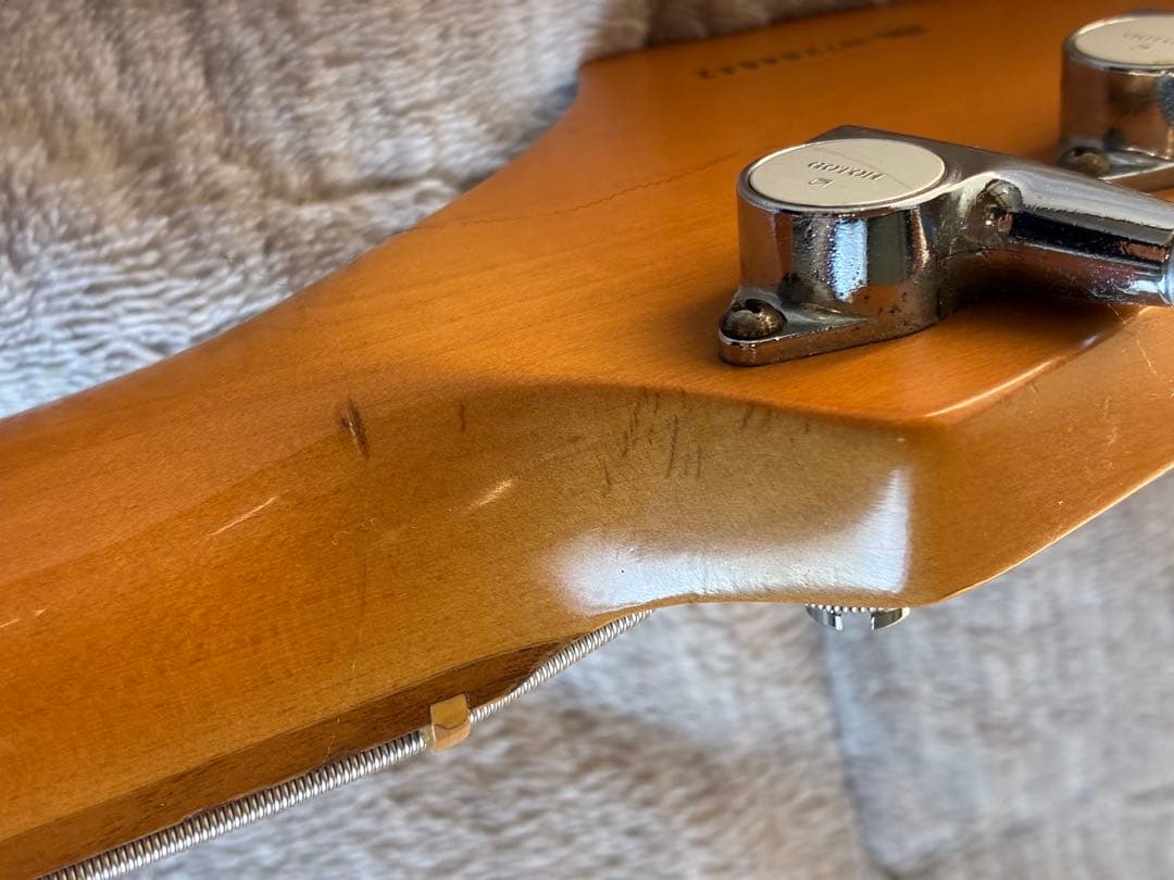 ベース Fender American Deluxe Jazz Bass V 1997