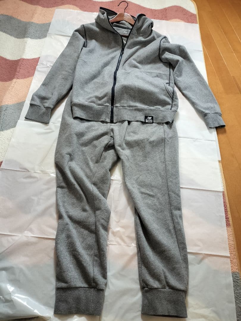 ニューバランス　グレー　セットアップ　L