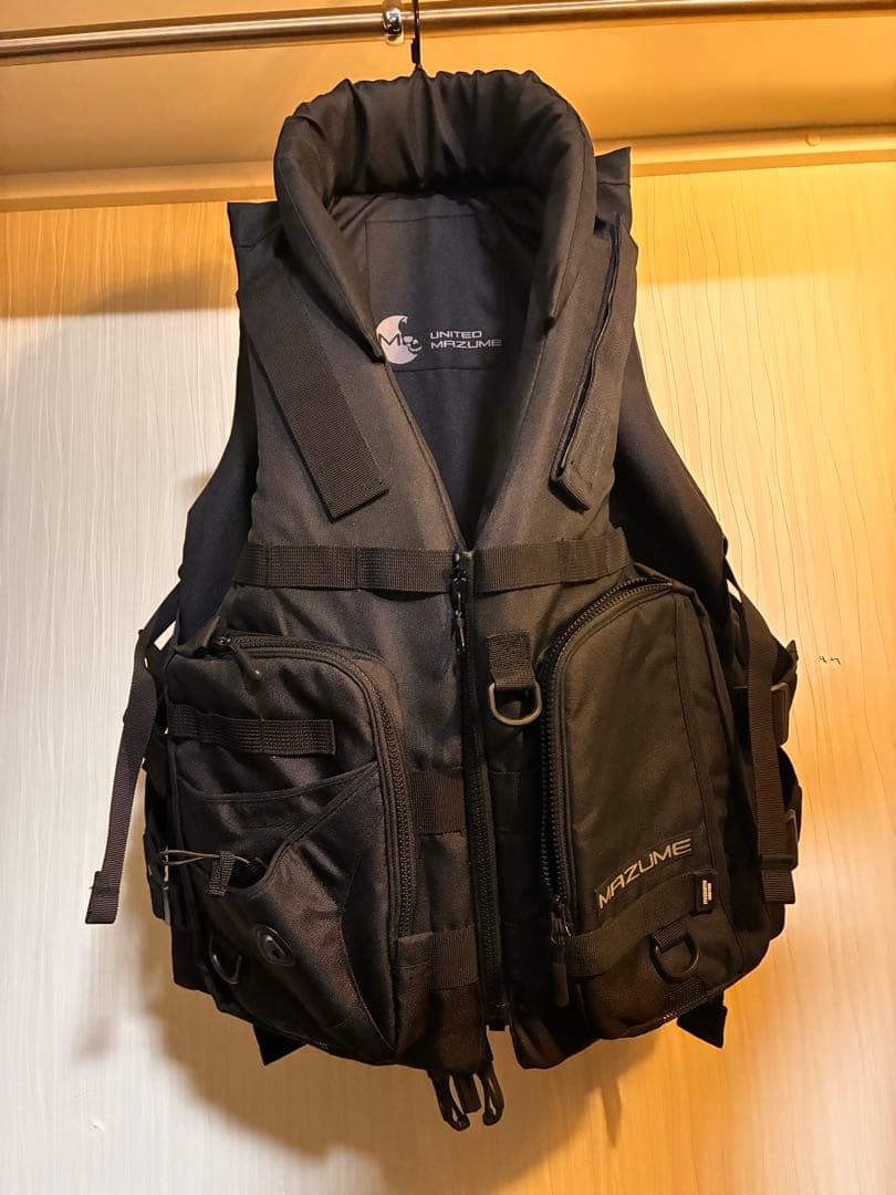 MAZUME ブラック ライフジャケット