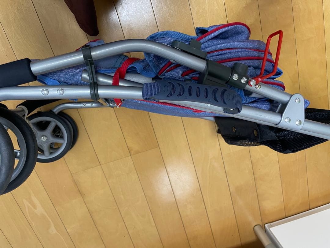 リサとガスパール ペットカート