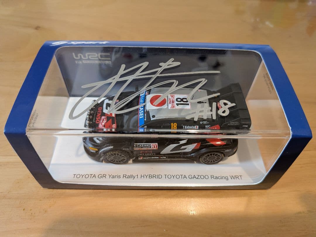 値下げ！TOYOTA GR Yaris Rally1 勝田貴元選手直筆サイン入り