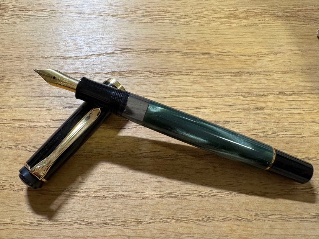 万年筆　Pelikan　ペリカン　GV300