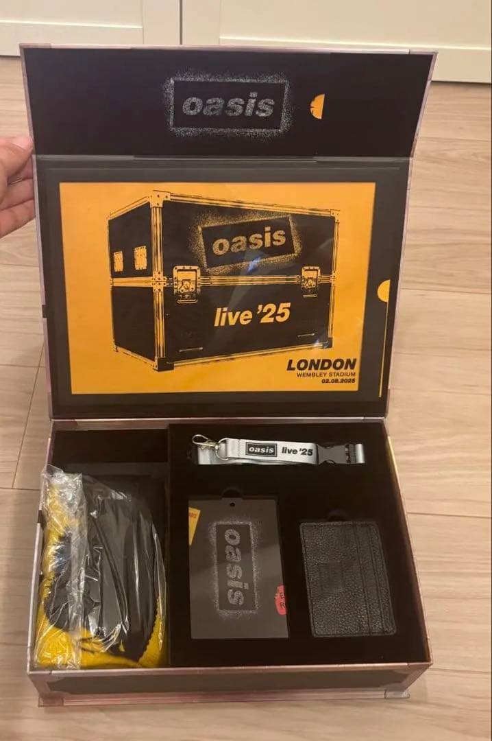 【未開封】Oasis London Wembly 8月2日　VIP BOX