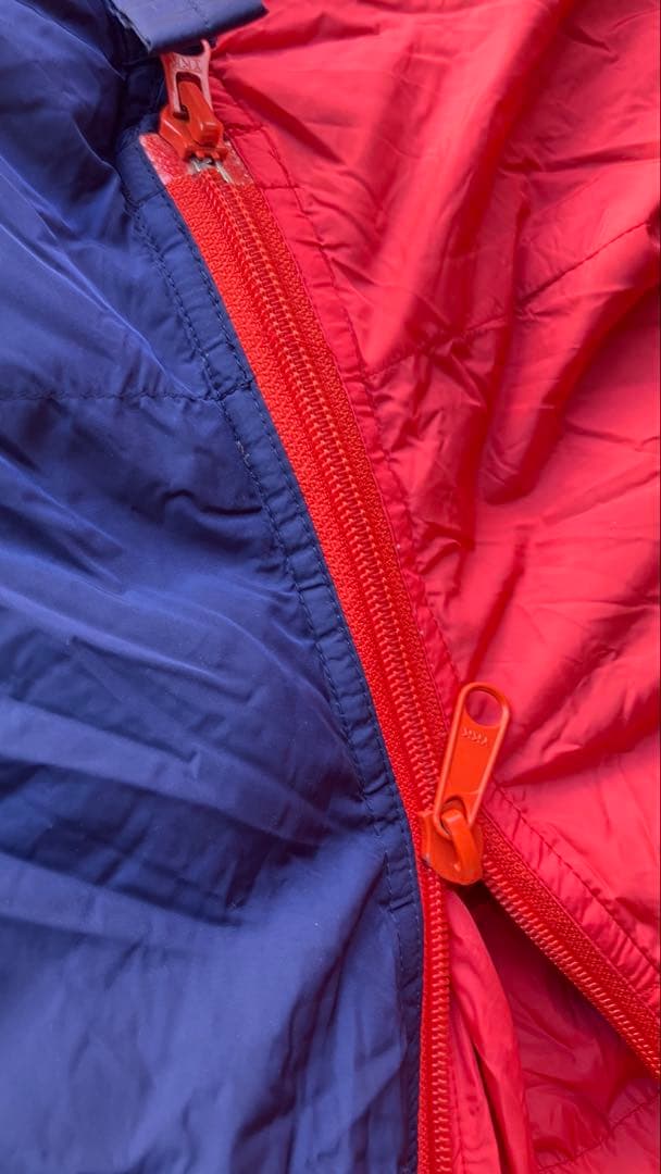 テンシャン (天山) ダウンシュラフ　900 left zipper