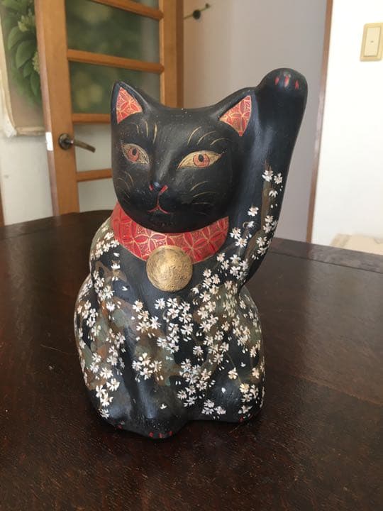 お値下げ依頼により　蝉丸 特大 招き猫