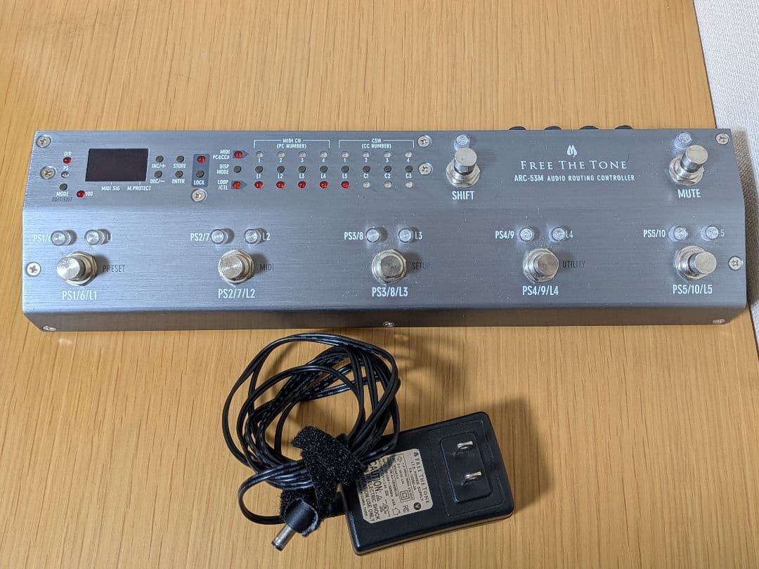 free the tone arc-53m スイッチャー