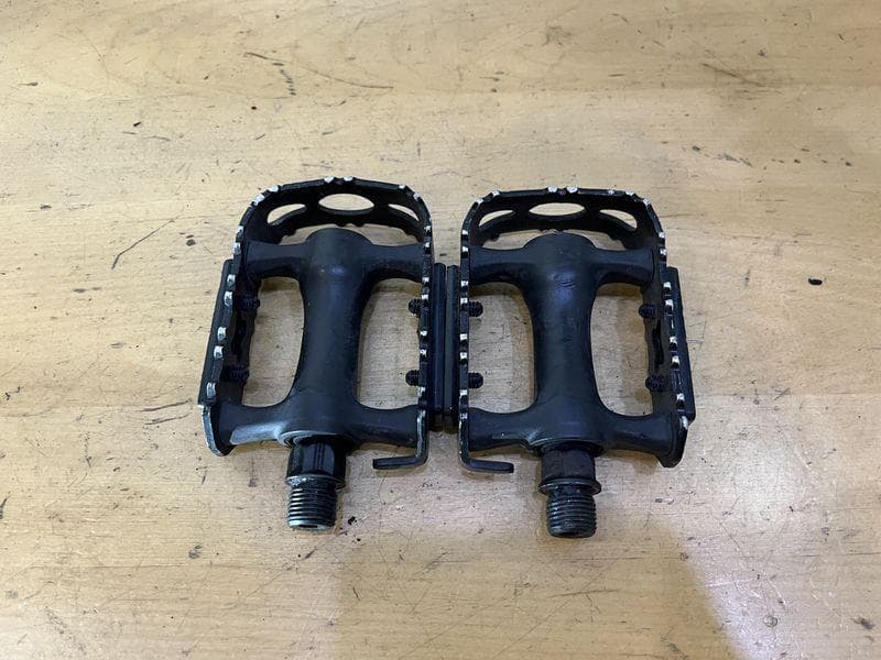 GIANT ESCAPE R3 クロスバイク sizeM　ブルーカラー