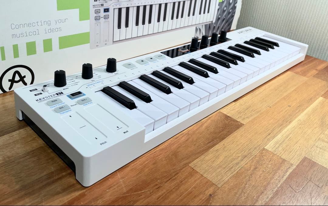 ARTURIA Keystep 37 MIDIコントローラー 外箱付