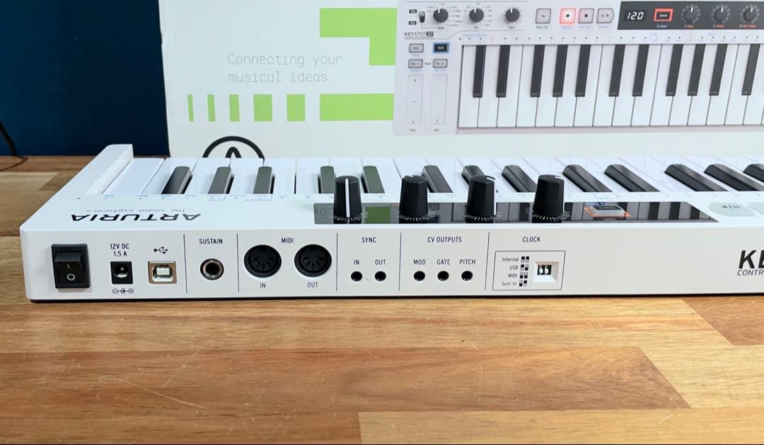 ARTURIA Keystep 37 MIDIコントローラー 外箱付